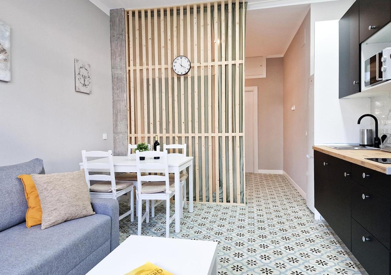 Apartamentos Manzanares 'Madrid Rio' Bagian luar foto