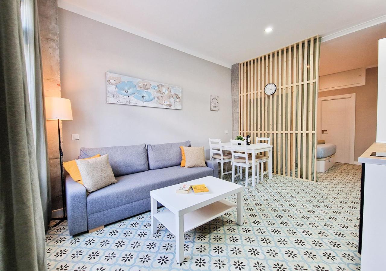 Apartamentos Manzanares 'Madrid Rio' Bagian luar foto