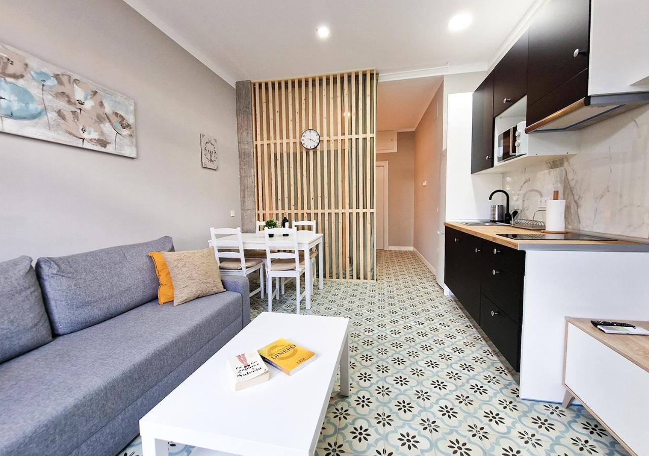 Apartamentos Manzanares 'Madrid Rio' Bagian luar foto