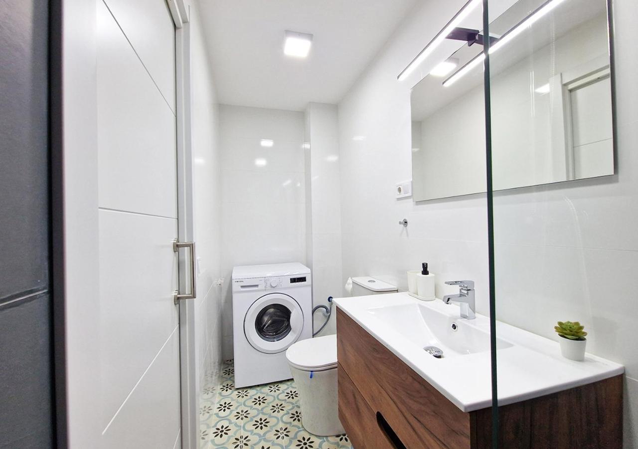 Apartamentos Manzanares 'Madrid Rio' Bagian luar foto