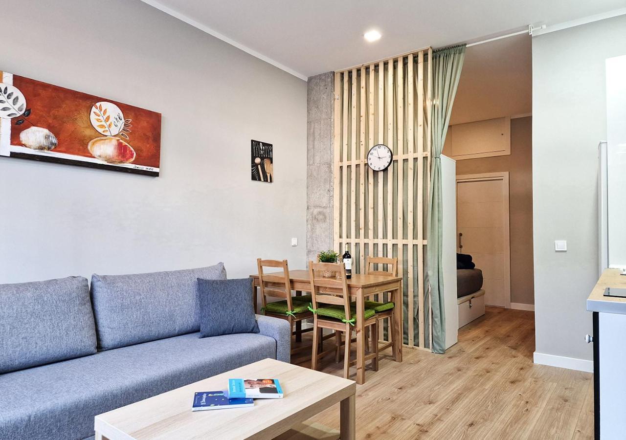 Apartamentos Manzanares 'Madrid Rio' Bagian luar foto