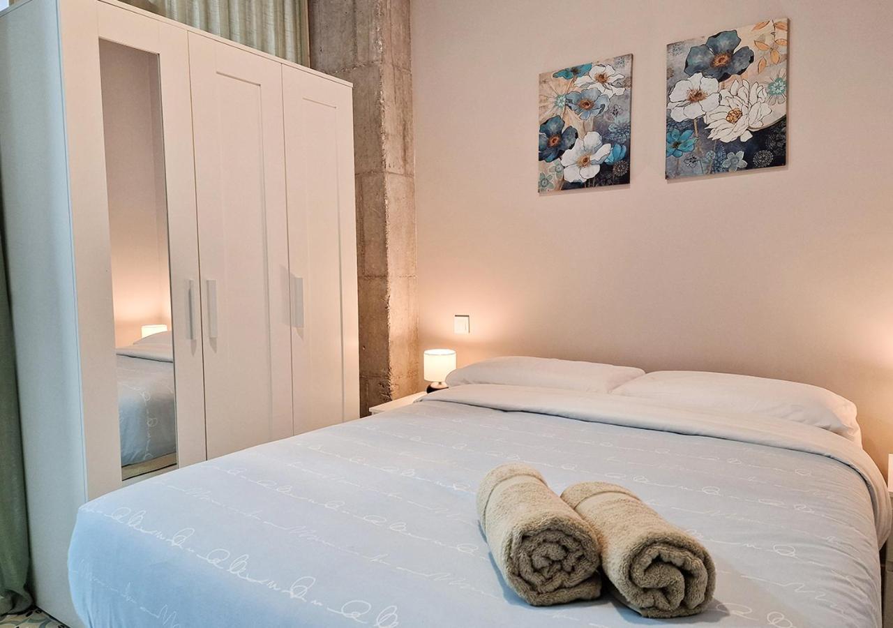Apartamentos Manzanares 'Madrid Rio' Bagian luar foto