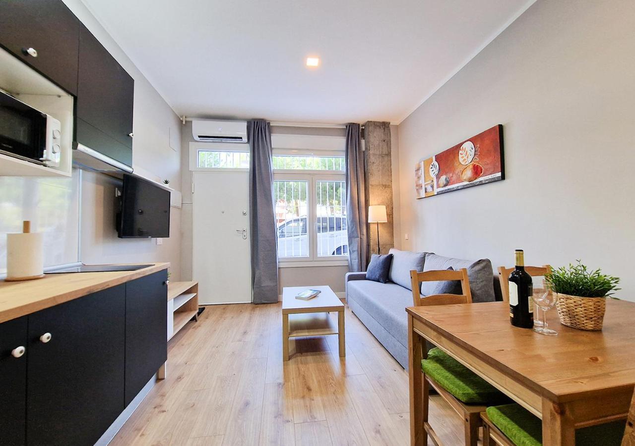 Apartamentos Manzanares 'Madrid Rio' Bagian luar foto