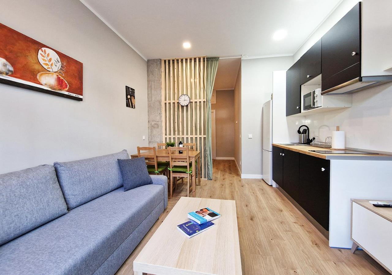 Apartamentos Manzanares 'Madrid Rio' Bagian luar foto
